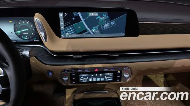 Genesis G90 — Фото автомобиля 13