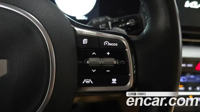 Kia Canival Carnival 4 поколение Дизель 9 мест Signature — Фото автомобиля 15