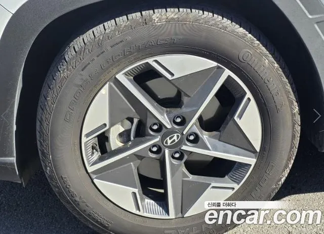 Hyundai Tucson NX4 — Фото автомобиля 16