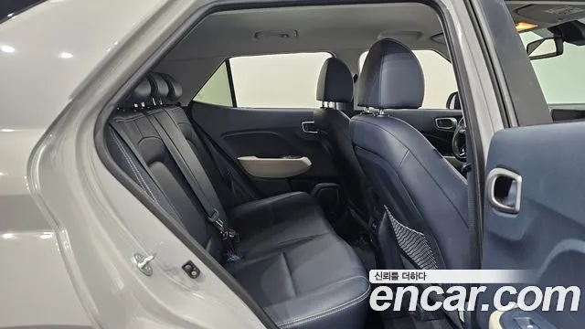 Hyundai Venue Venue 1.6 Premium — Фото автомобиля 12