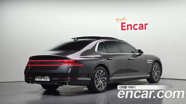 Genesis G90 Бензин 3.5 турбо AWD — Фото автомобиля 2