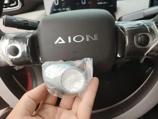 GAC Aion UT — Фото автомобиля 8