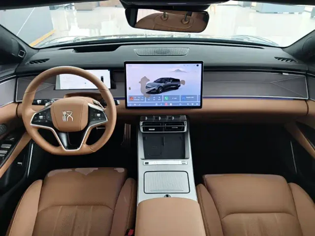 BYD Han L — Фото автомобиля 9