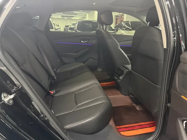 Honda Accord — Фото автомобиля 16