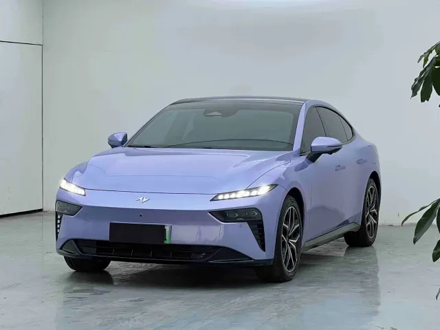 Фотография автомобиля — Dongfeng eπ 007