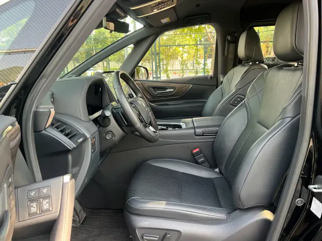 Toyota Vellfire — Фото автомобиля 10