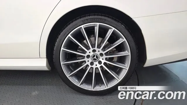 Mercedes-Benz E-Class W213 — Фото автомобиля 6