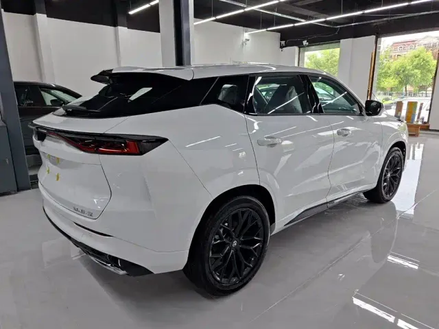 Changan UNI-Z — Фото автомобиля 6