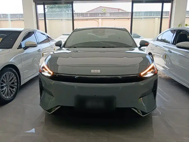 Geely Galaxy L6 — Фото автомобиля 2