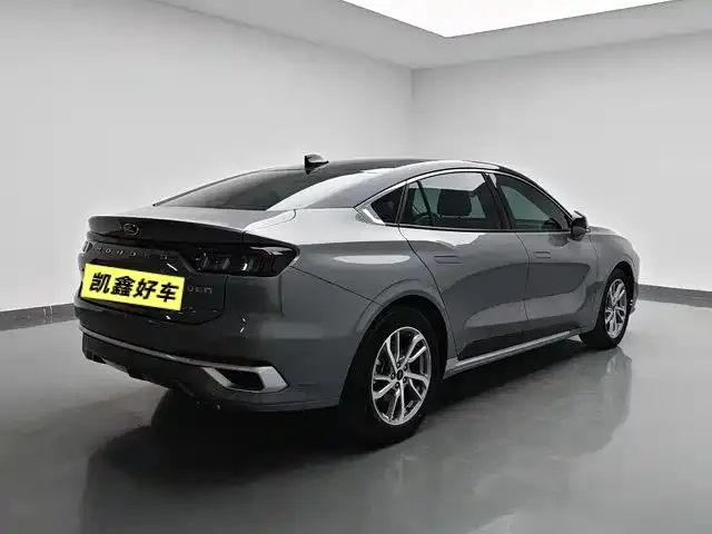Ford Mondeo — Фото автомобиля 4
