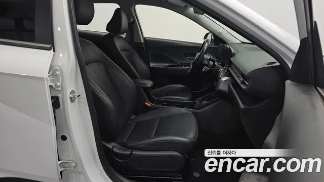 Hyundai Kona SX2 — Фото автомобиля 14