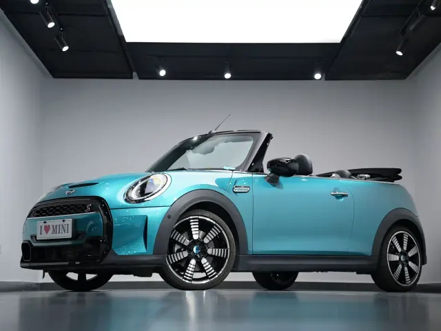 MINI Hatch — Фото автомобиля 4