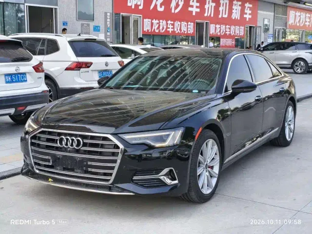 Фотография автомобиля — Audi A6L