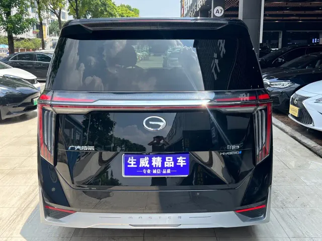 GAC Trumpchi Trumpchi M8 2023 Model Master Series Hybrid Ultimate Edition — Фото автомобиля 5