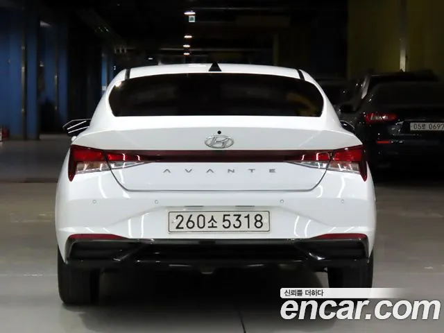 Hyundai Avante CN7 — Фото автомобиля 4