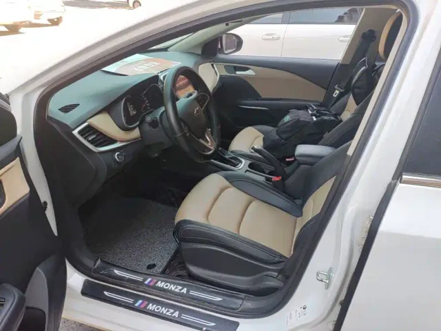 Chevrolet Monza — Фото автомобиля 14