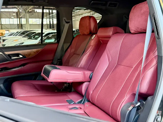 Lexus LX — Фото автомобиля 29