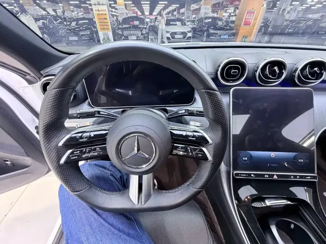 Mercedes-Benz C-Class — Фото автомобиля 24