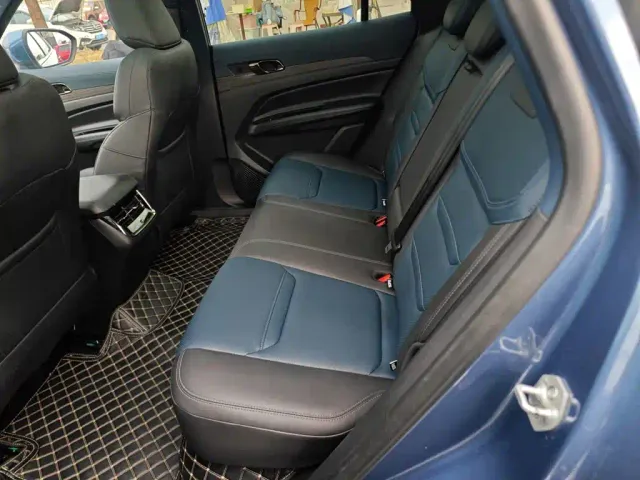 Ford Lingrui — Фото автомобиля 12