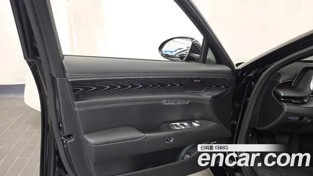 Genesis G90 RS4 — Фото автомобиля 13