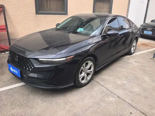 Фотография автомобиля — Honda Accord