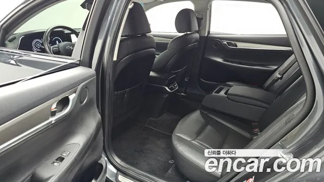 Hyundai Grandeur Новый Grandeur IG — Фото автомобиля 11