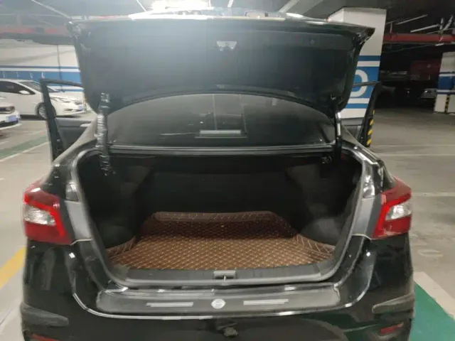 Nissan Sylphy — Фото автомобиля 22