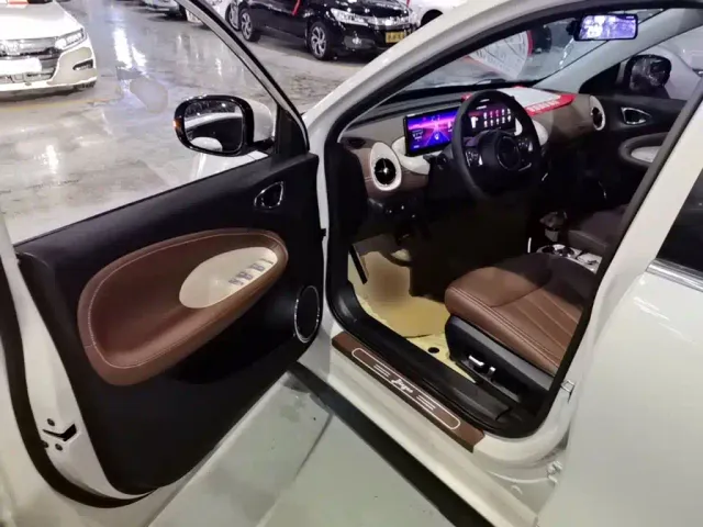 Wuling Bingo — Фото автомобиля 15
