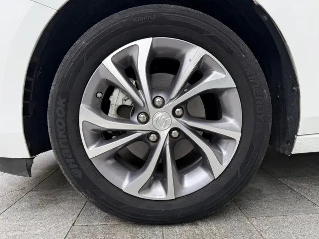 Buick Verano — Фото автомобиля 23