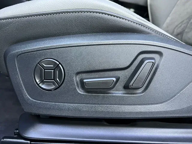 Audi Q3 — Фото автомобиля 6
