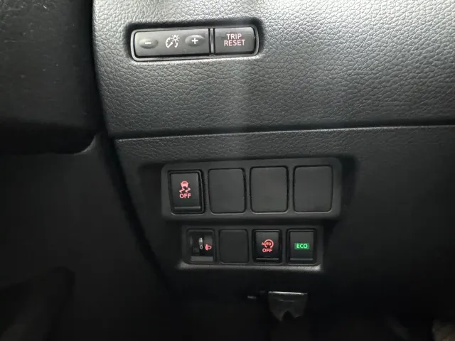 Nissan X-Trail — Фото автомобиля 16