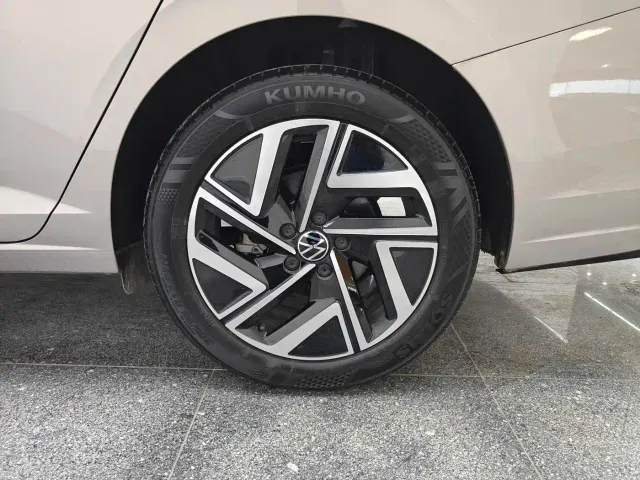 Volkswagen Sagitar — Фото автомобиля 14