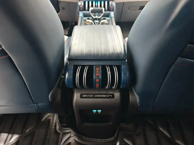 BYD Yuan PLUS — Фото автомобиля 12