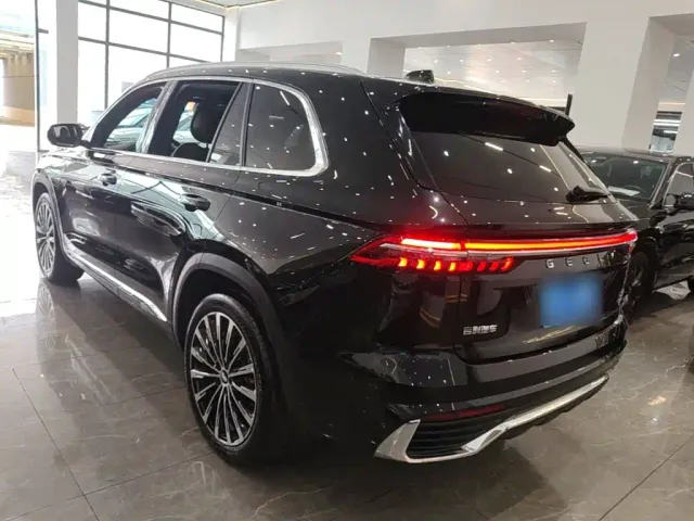 Geely Xingyue L — Фото автомобиля 4