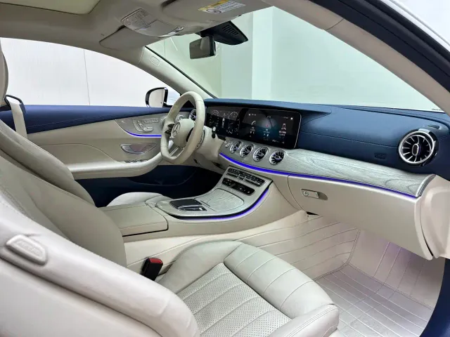 Mercedes-Benz E-Class — Фото автомобиля 12