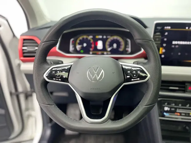 Volkswagen Tharu — Фото автомобиля 9