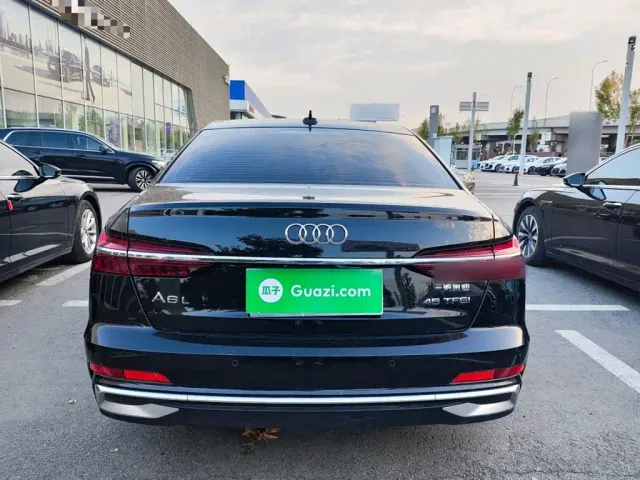 Audi A6L — Фото автомобиля 5