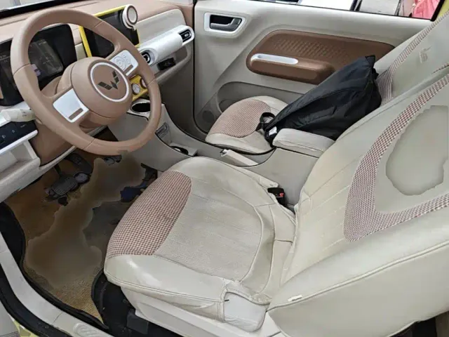 Wuling Hongguang Mini EV — Фото автомобиля 14