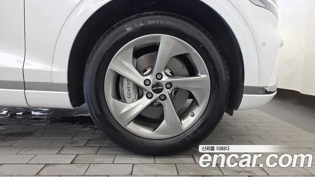 Genesis GV70 2.5T Бензин AWD — Фото автомобиля 21