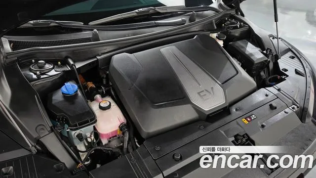 Kia EV6 — Фото автомобиля 9