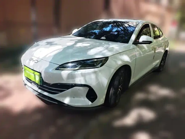 Фотография автомобиля — BYD Seal 06