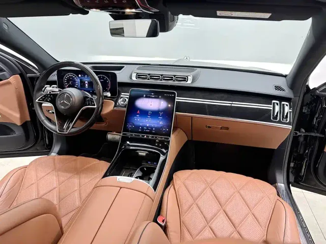 Mercedes-Benz Maybach S-Class — Фото автомобиля 14