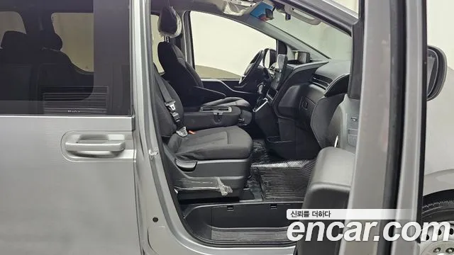Hyundai Staria — Фото автомобиля 16