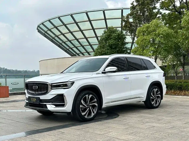 Фотография автомобиля — Geely Xingyue L