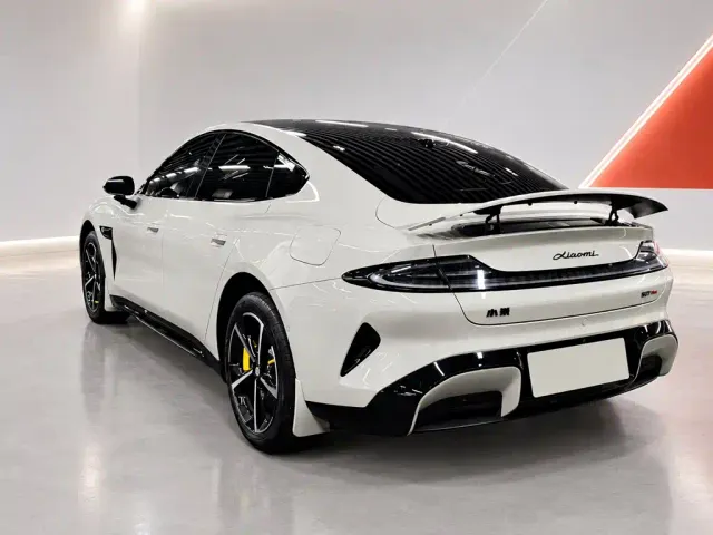 Xiaomi SU7 — Фото автомобиля 4