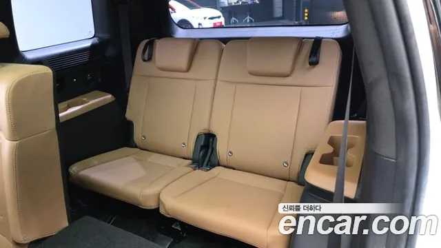 Hyundai Santa Fe — Фото автомобиля 19