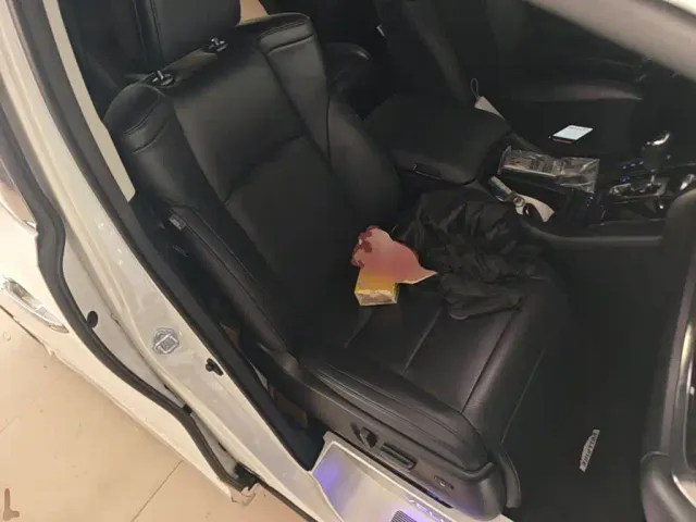 Toyota Vellfire — Фото автомобиля 24