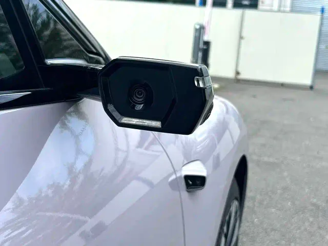 Audi E5 Sportback — Фото автомобиля 12