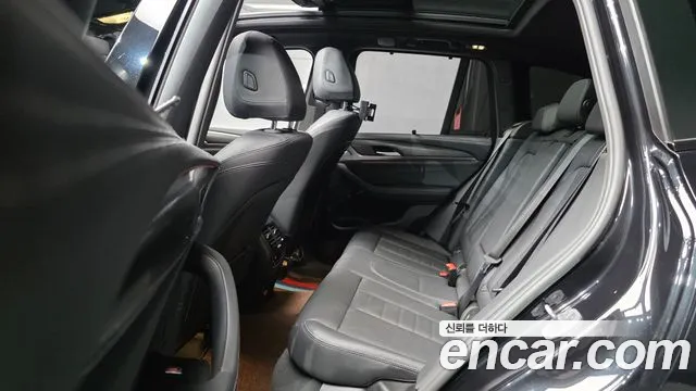 BMW X3 xDrive 20i M Sport — Фото автомобиля 12