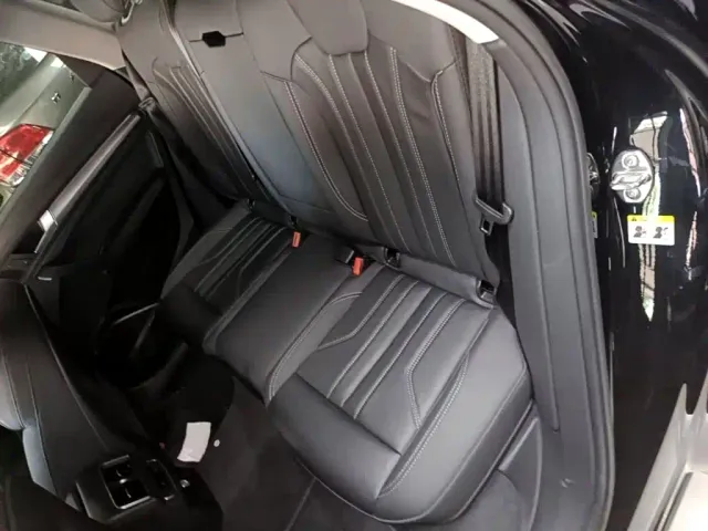 Audi Q5L — Фото автомобиля 16